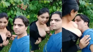 Beautiful Girl big boobs sucked – by lucky guy in park outdoor sex – Indian porn video