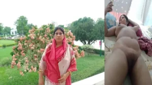 Desi Tamil Mom Illegal Affair Husband Cock Ride – Indian porn video
