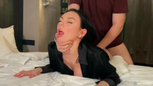 Eva Soda Fucked By Her Tinder Date