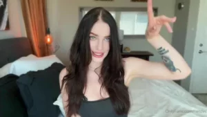 Reislin’s JOI And Dildo Ride