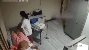 Tamil Aunty Nurse Cream On Leg CCTV Captured – Indian porn video