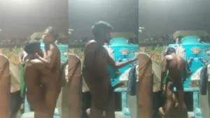 Village Couple Stand – Painful Fucking – Indian porn video