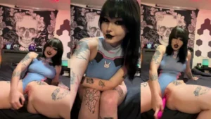 Yourhotm.f’s Pleasures Herself In DVA Cosplay