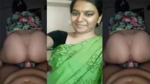 Bhabhi Showing & Fuck For Gets his cock – Indian porn video