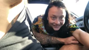 Goth Alessa_Savage Gives Messy BJ In The Car