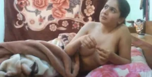 Haryanvi Couple Before Sleeping Full Romance And Fucked – Indian porn video