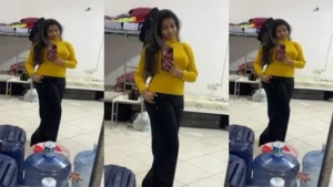 Indian Horny Wife Showing Fingering Her Pussy – Indian porn video