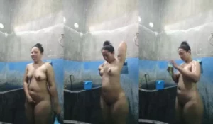 Korean Young Lady Nude Bath Record Her Lover – Indian porn video