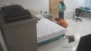 Spa Centre Girl Pussy To Another Girl Doing Waxing Leak – Indian porn video